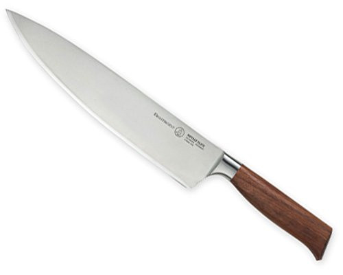 How much thinner is the Stealth blade compared to a traditional chef's knife?